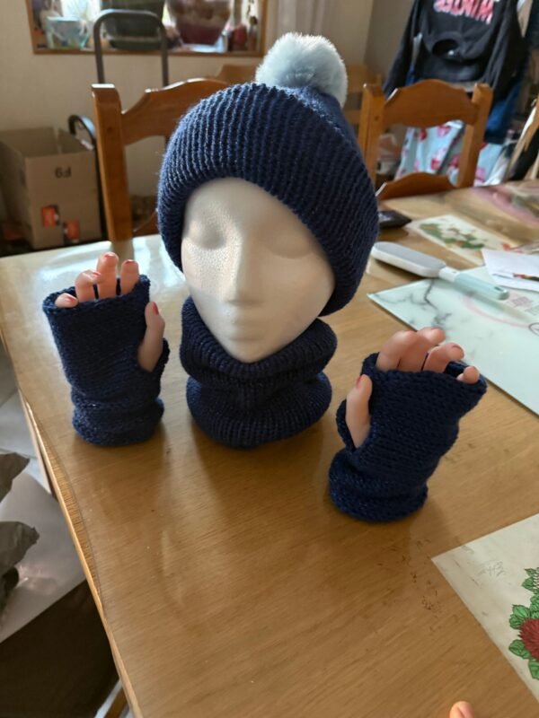 Kit Bonnet / Tour de cou / Mitaines