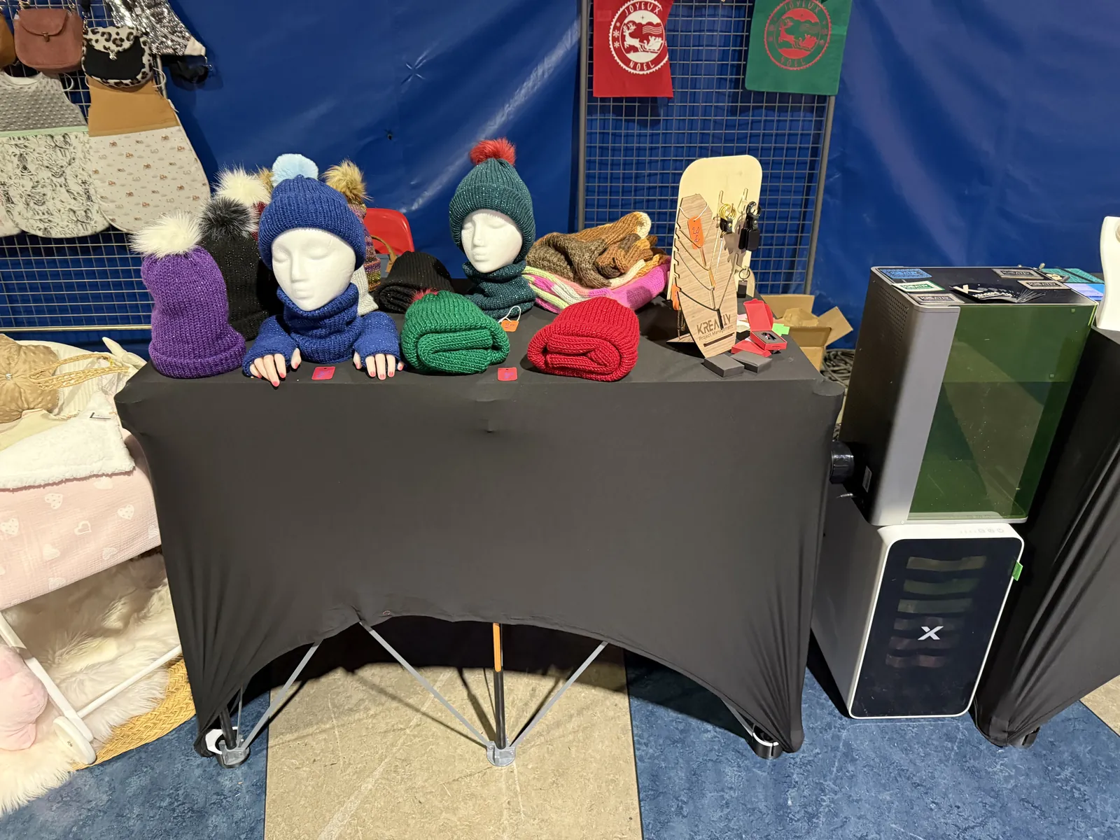 Stand KreativPM sur un marche de createurs a Lyon