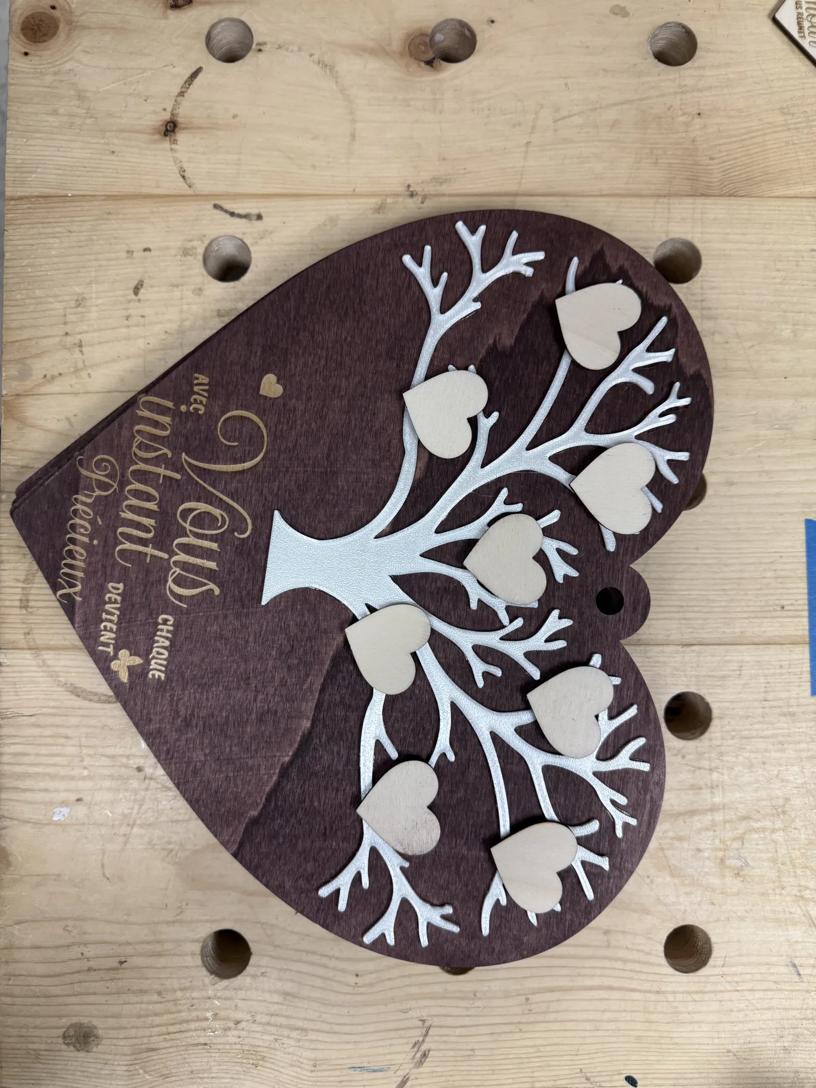 Ornement de Noel en bois ajoure
